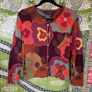 NWOT Tabask Maroon/ Multicolored Floral Alpaca Sweater Size Small